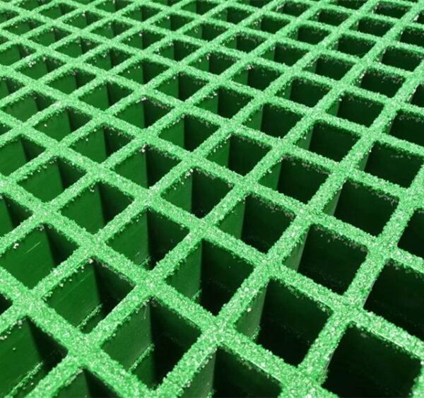 Maille 38x38 caillebotis composite vert